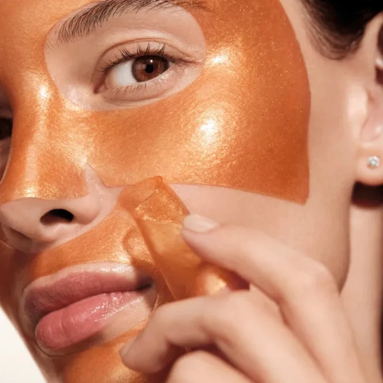 The Hydrogel Face Mask